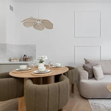 Apartment, Indoor Pool, Close To The