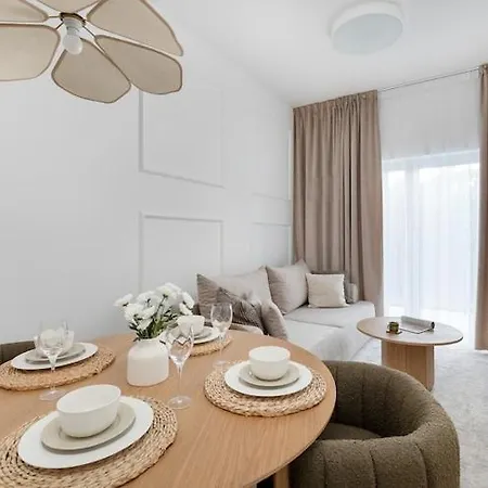 Apartment, Indoor Pool, Close To The דירה *