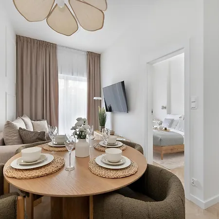 Apartment, Indoor Pool, Close To The דירה פוביירובו