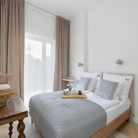 Apartment, Indoor Pool, Close To The פוביירובו