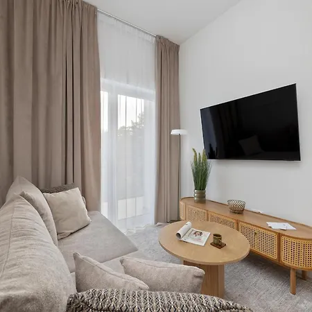 Apartment, Indoor Pool, Close To The * פוביירובו