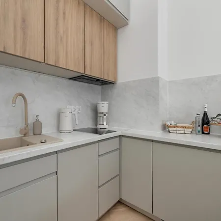 דירה Apartment, Indoor Pool, Close To The
