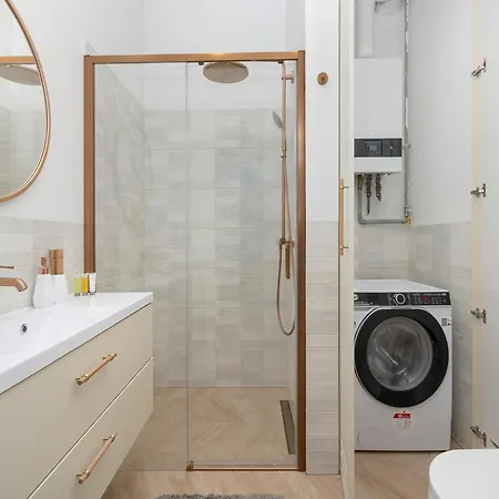Apartment, Indoor Pool, Close To The דירה *